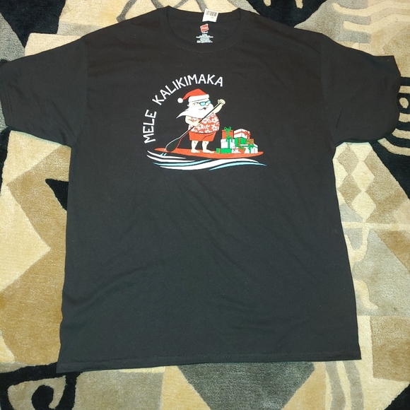 Mele Kalikimaka Hawaiian Christmas Santa shirt - Picture 2 of 2